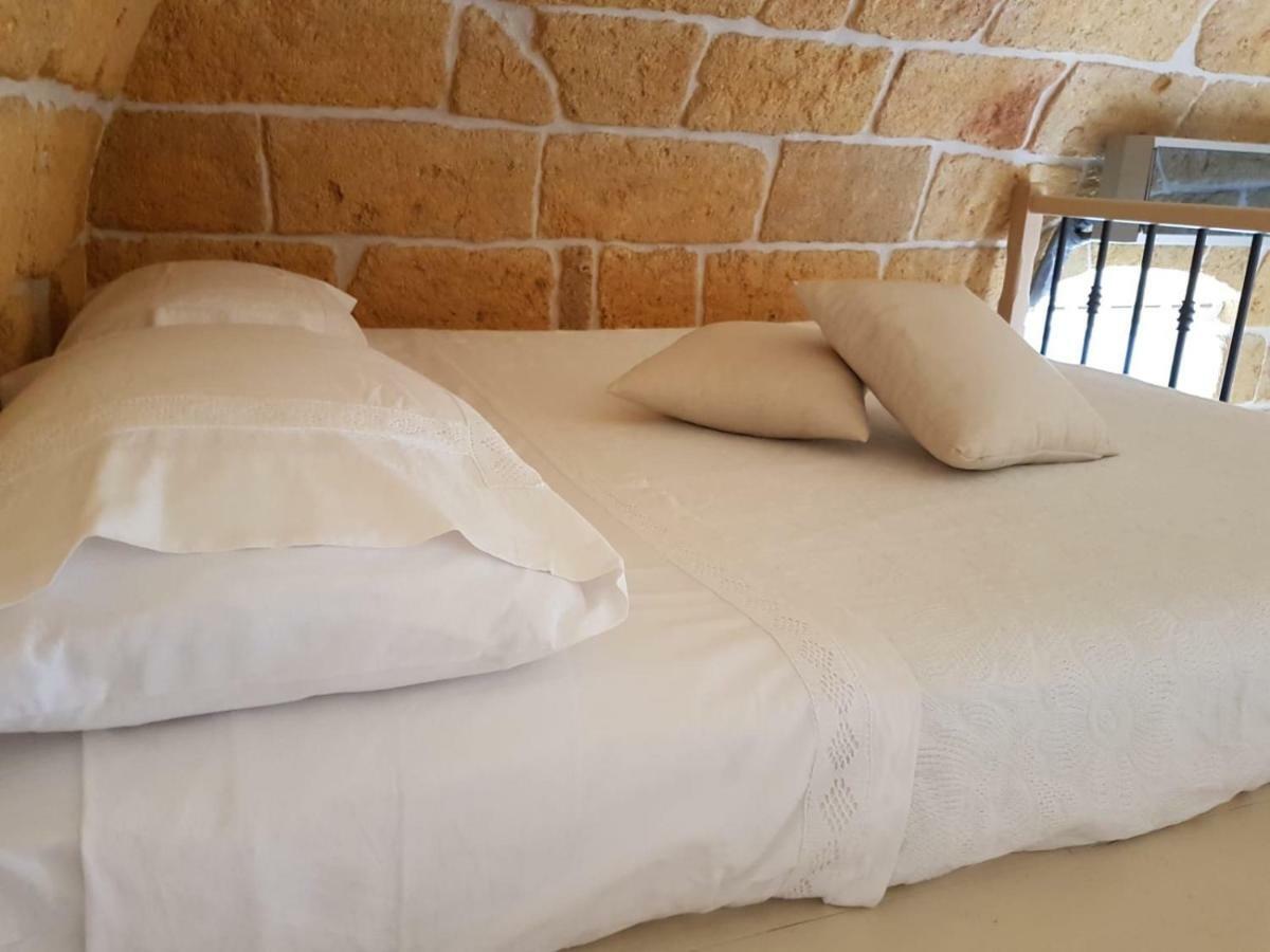 Dimora La Nicchia Hotel โปลีญาโนอามาเร ภายนอก รูปภาพ