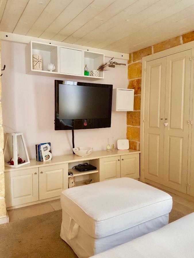 Dimora La Nicchia Hotel โปลีญาโนอามาเร ภายนอก รูปภาพ